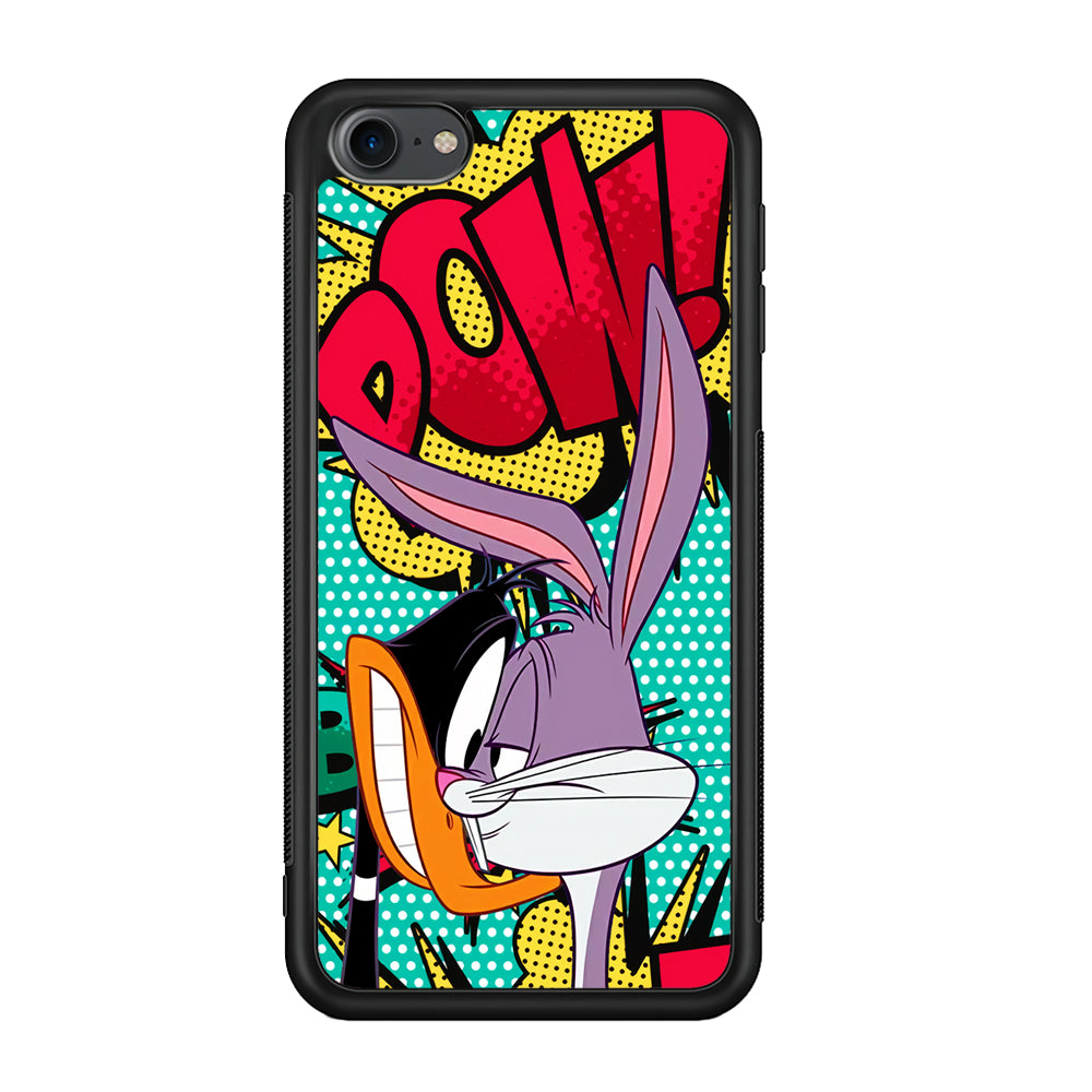 Daffy Duck Versus Bugs Bunny Battle iPod Touch 6 Case - Ezzystore