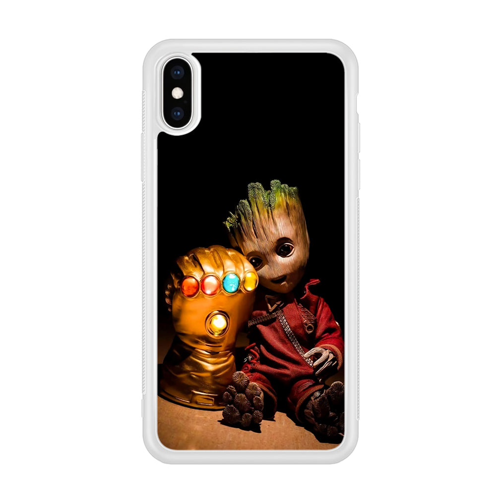 Groot Thanos Infinity Gauntlet iPhone XS Case