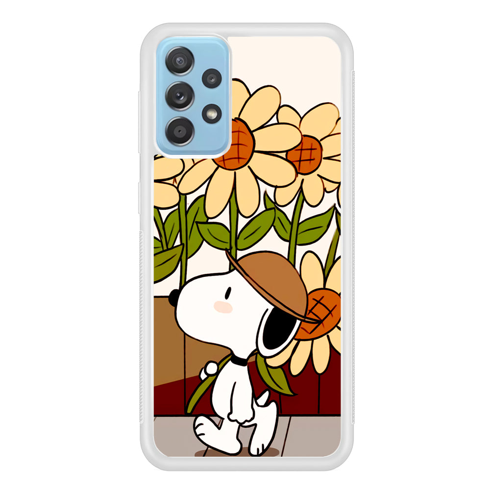 Snoopy Flower Farmer Style Samsung Galaxy A72 Case