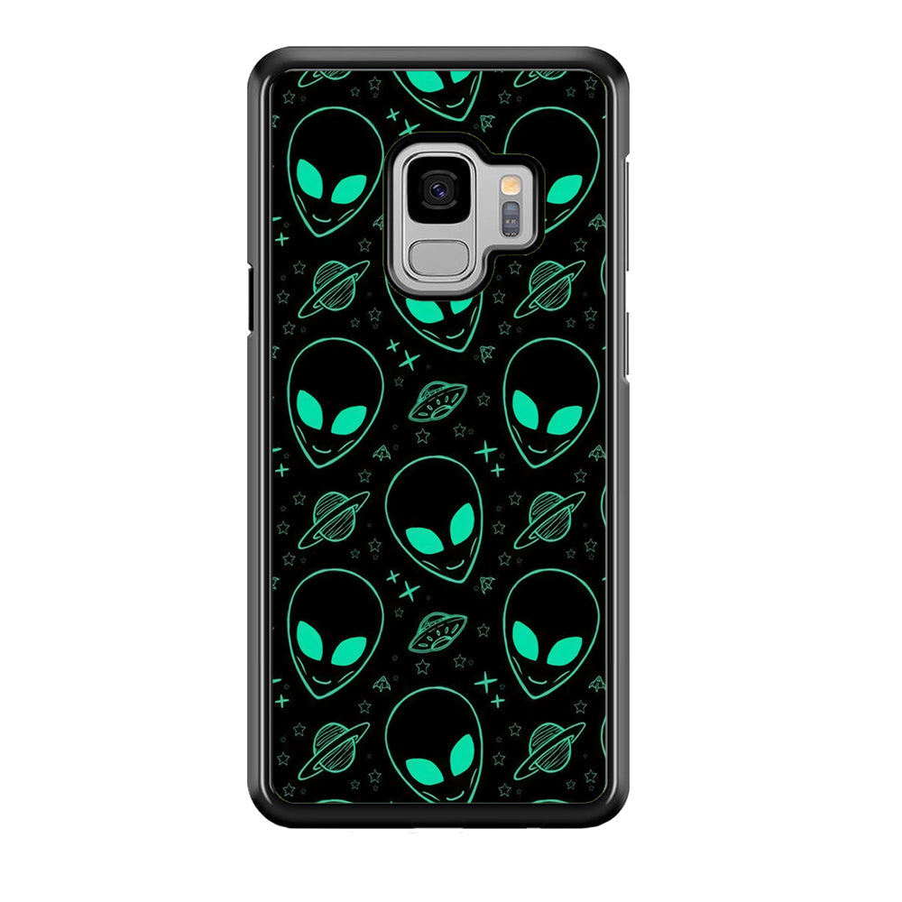 Alien Green Doodle Samsung Galaxy S9 Case