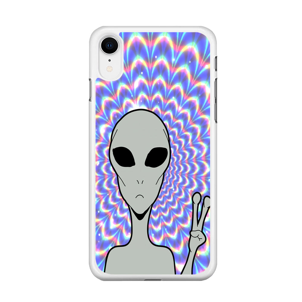 Alien Selfie Style iPhone XR Case