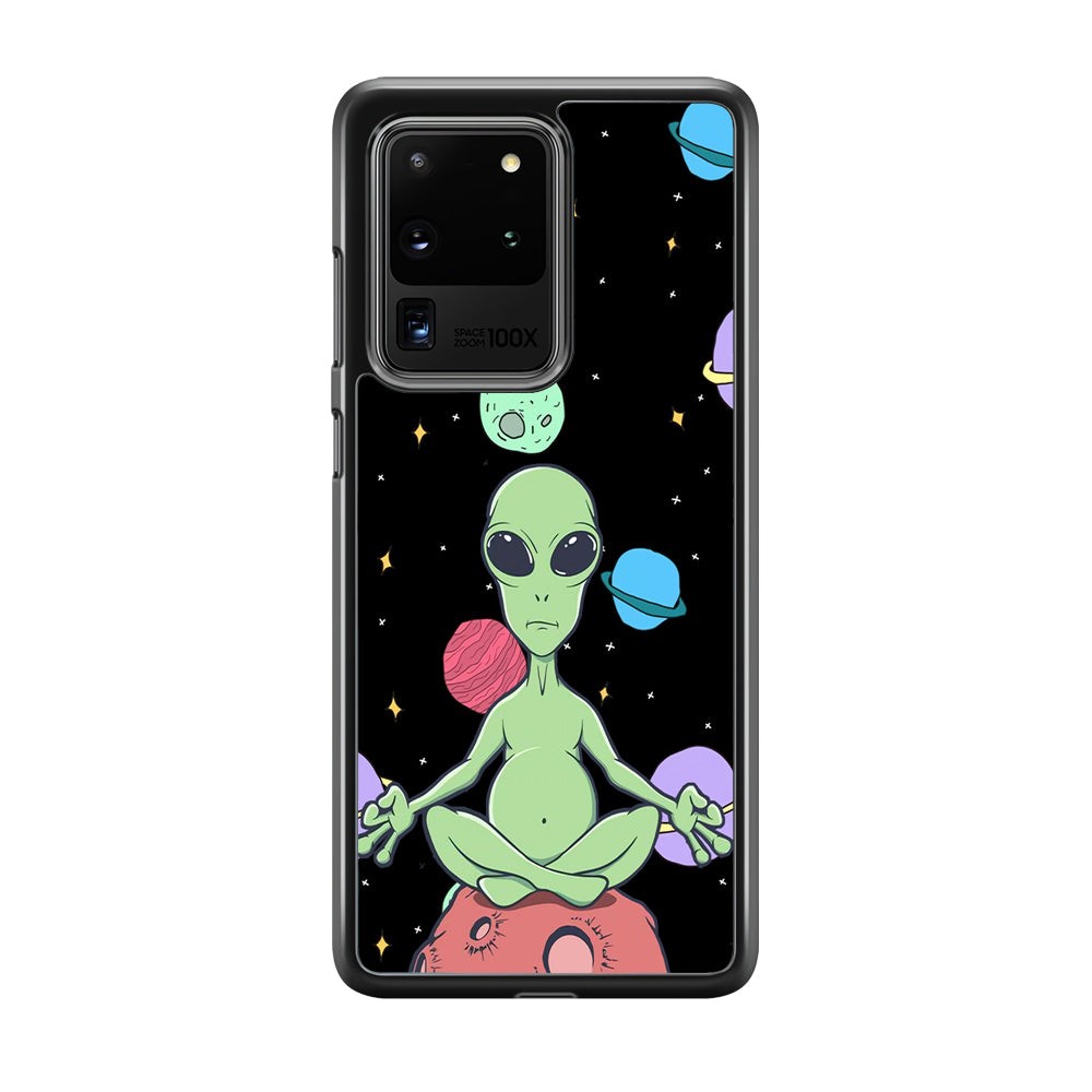 Alien Yoga Style On Space Samsung Galaxy S20 Ultra Case