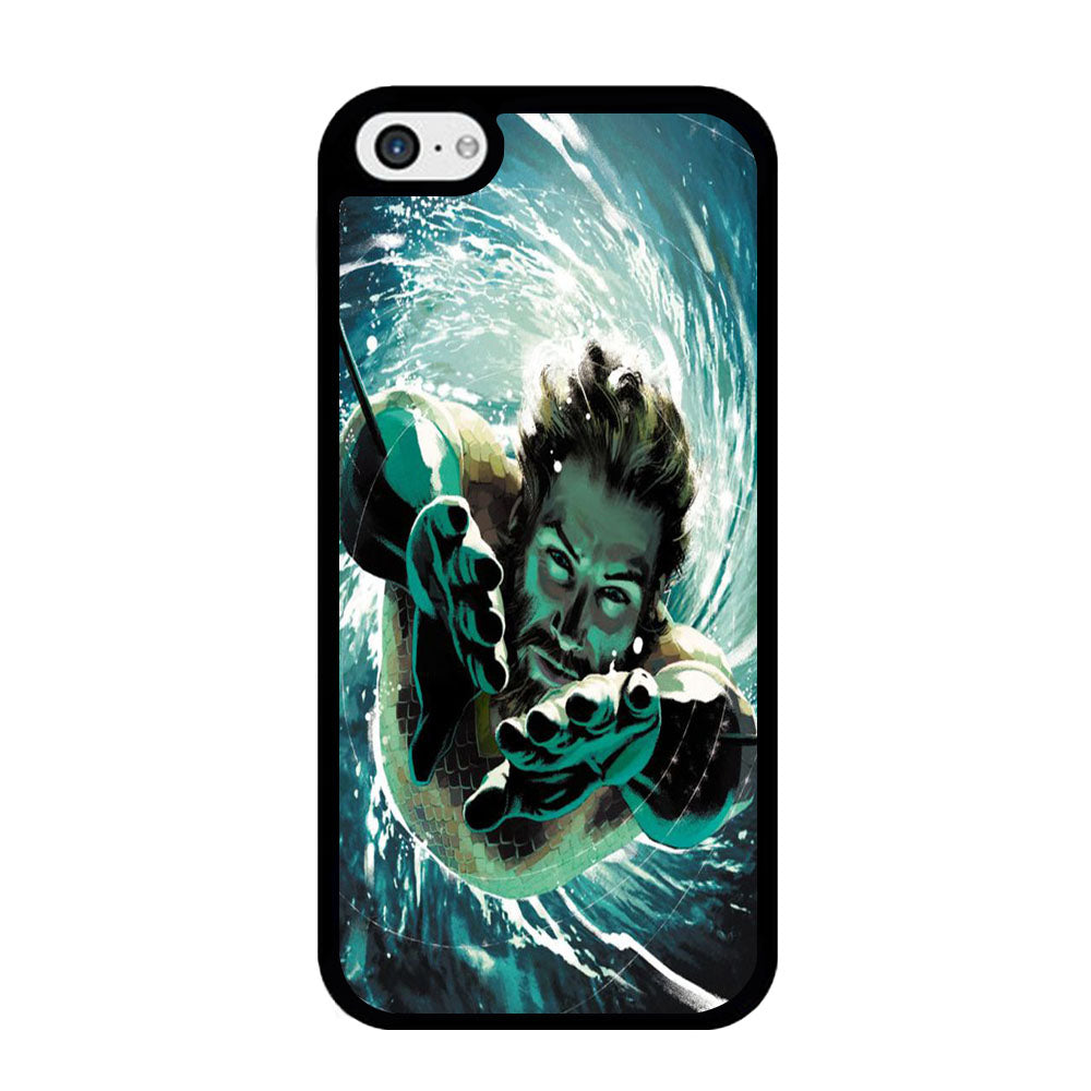 Aquaman Swimmingn In The Sea iPhone 5 | 5s Case - Ezzystore