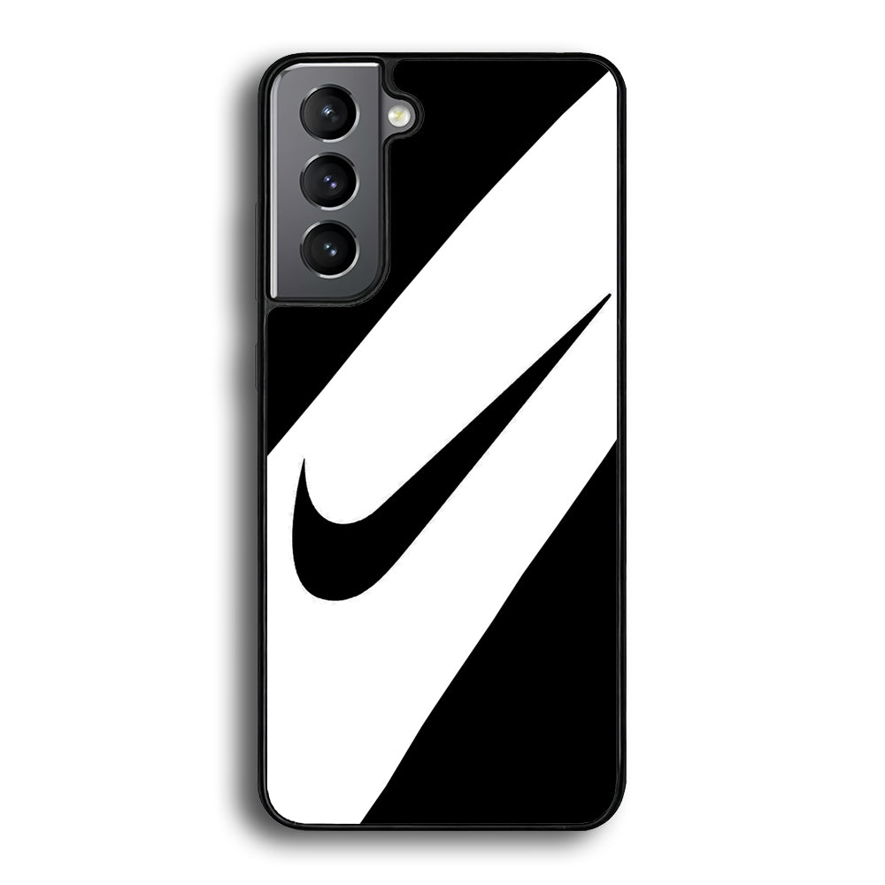 Nike Black Italic Logo Samsung Galaxy S21 Plus Case