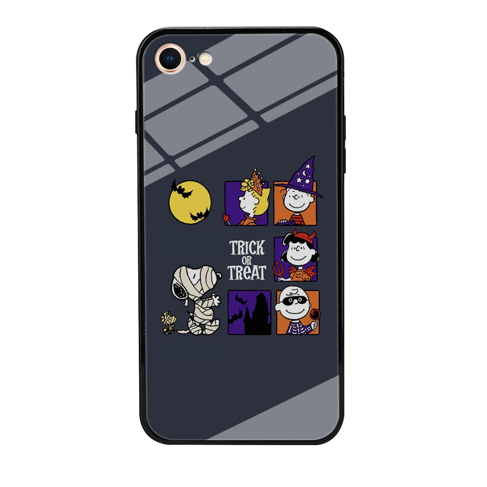 Snoopy Halloween Momment iPhone 8 Case