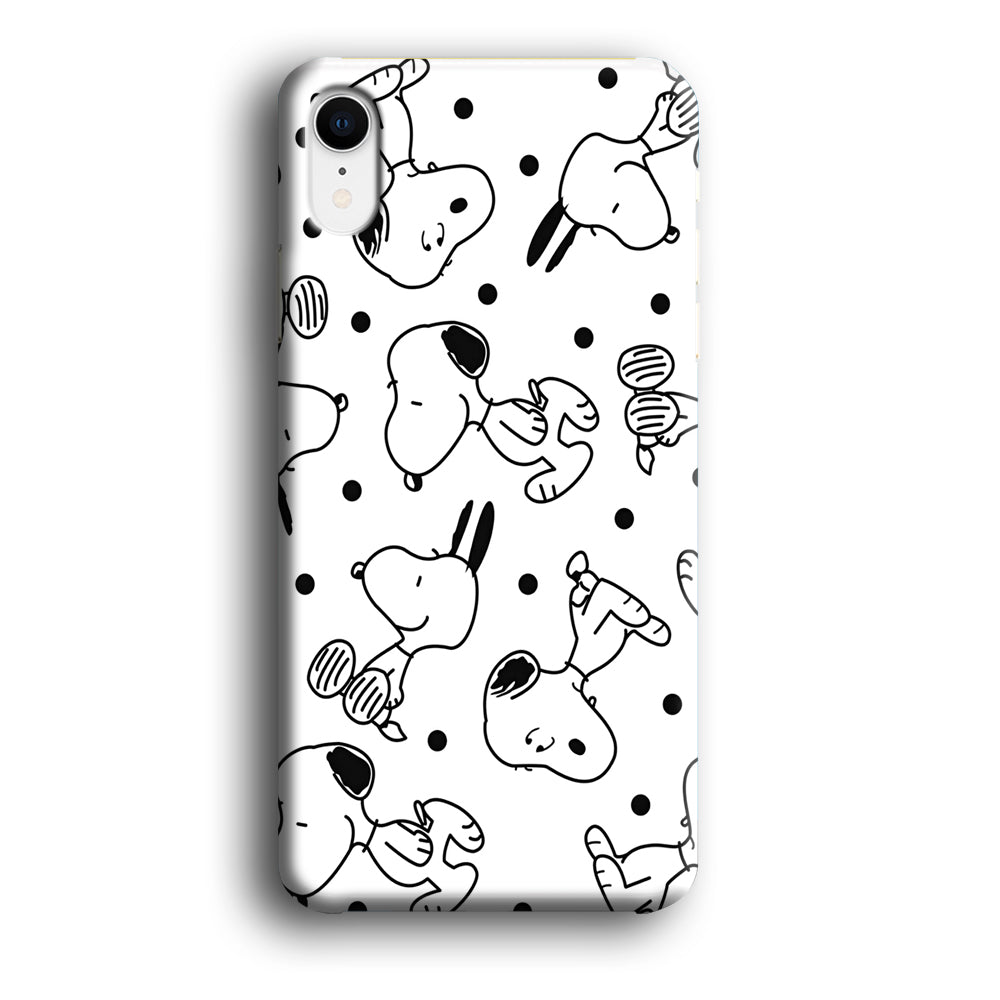 Snoopy In White iPhone XR Case