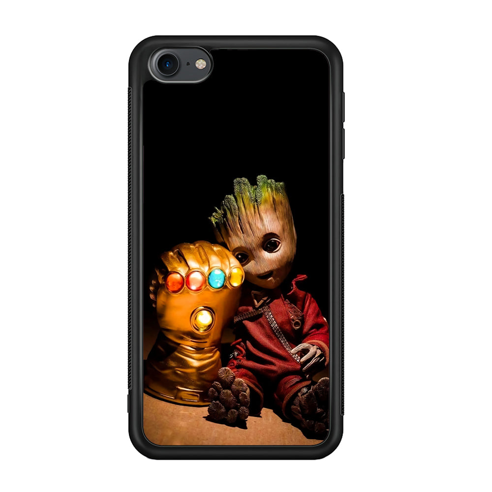 Groot Thanos Infinity Gauntlet iPod Touch 6 Case