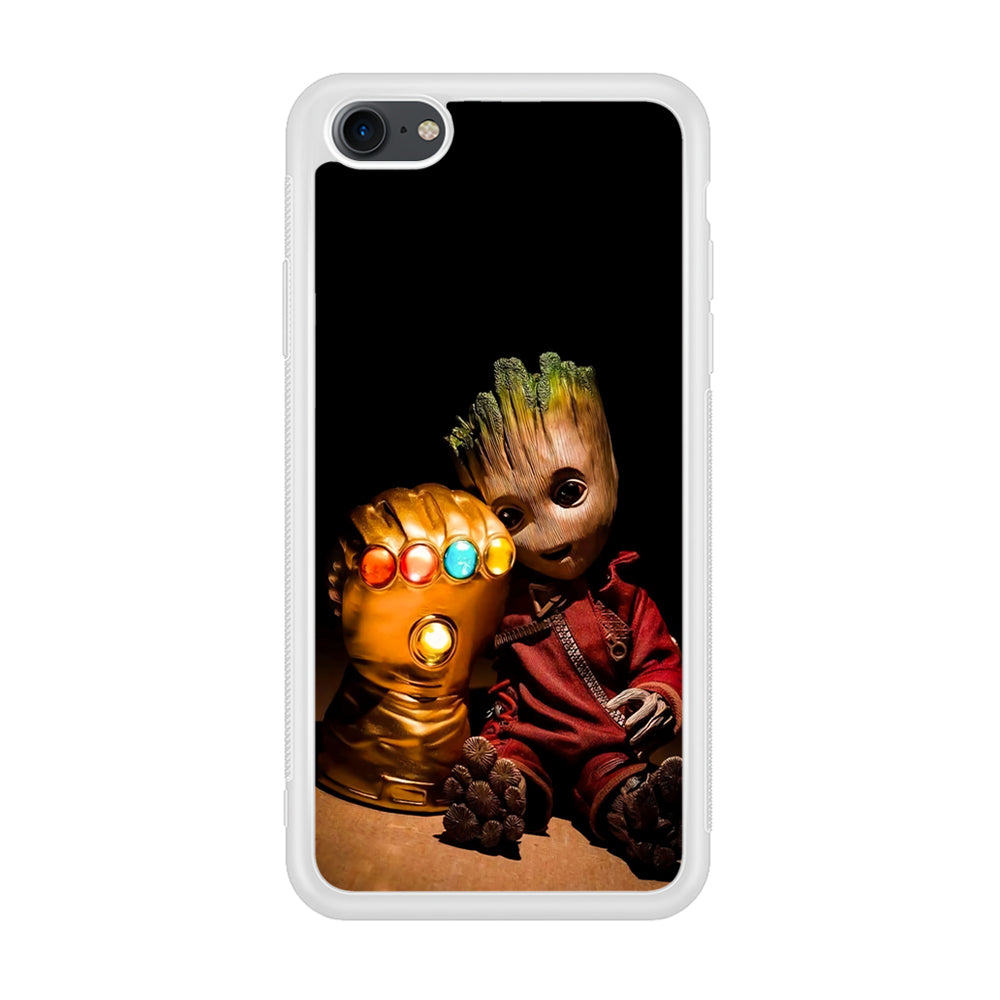Groot Thanos Infinity Gauntlet iPhone 8 Case