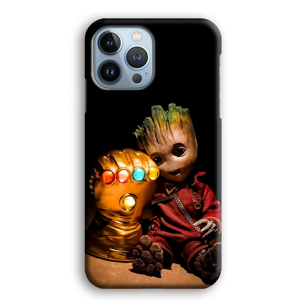 Groot Thanos Infinity Gauntlet iPhone 15 Pro Case