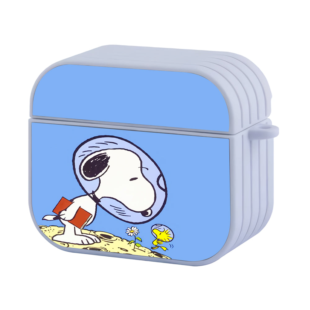 Snoopy And Woodstock Picnic To The Moon Hard Plastic Case Cover For Apple Airpods 3