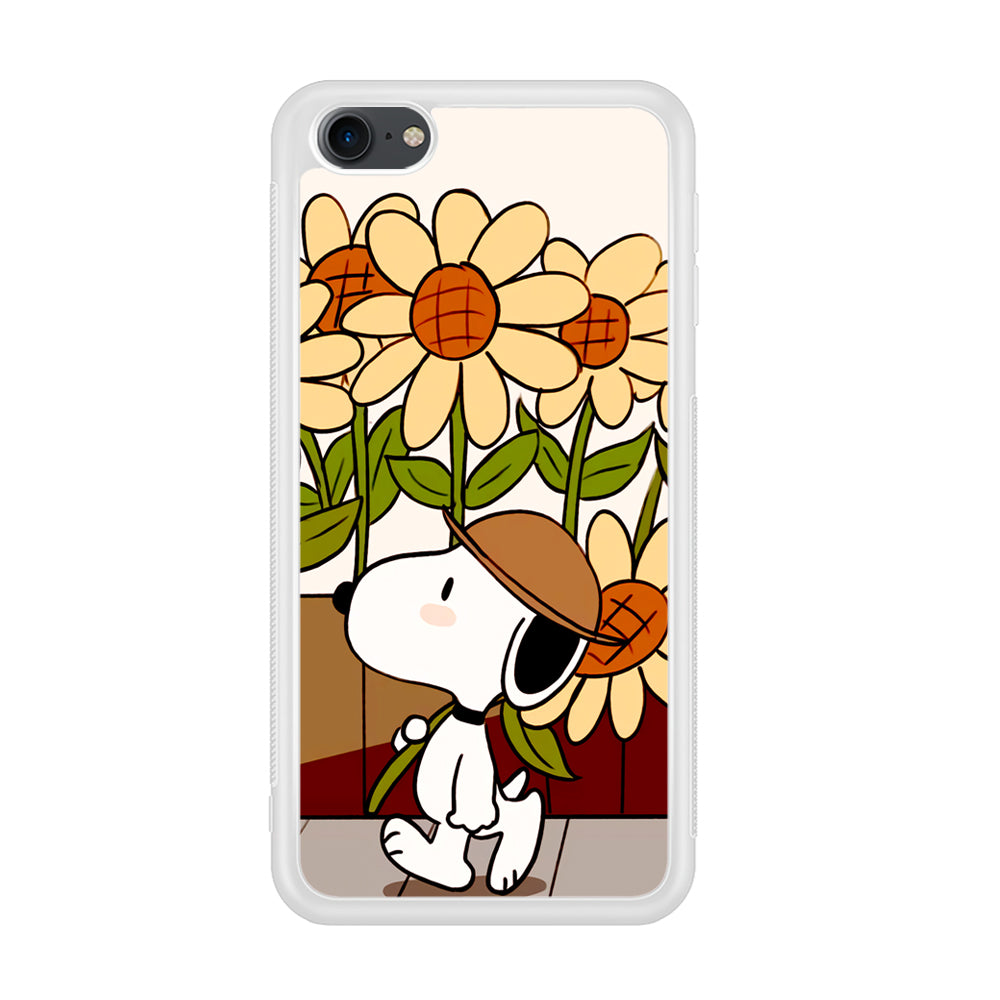 Snoopy Flower Farmer Style iPod Touch 6 Case