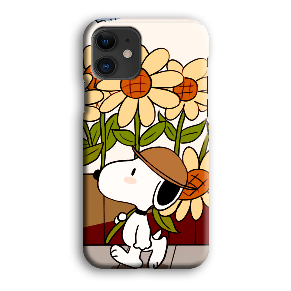 Snoopy Flower Farmer Style iPhone 12 Case