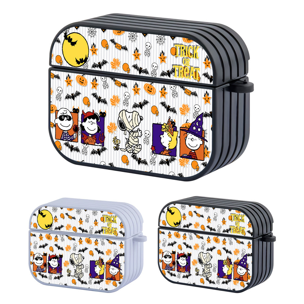 Snoopy Halloween Trick and Treat Hard Plastic Case Cover For Apple Airpods Pro