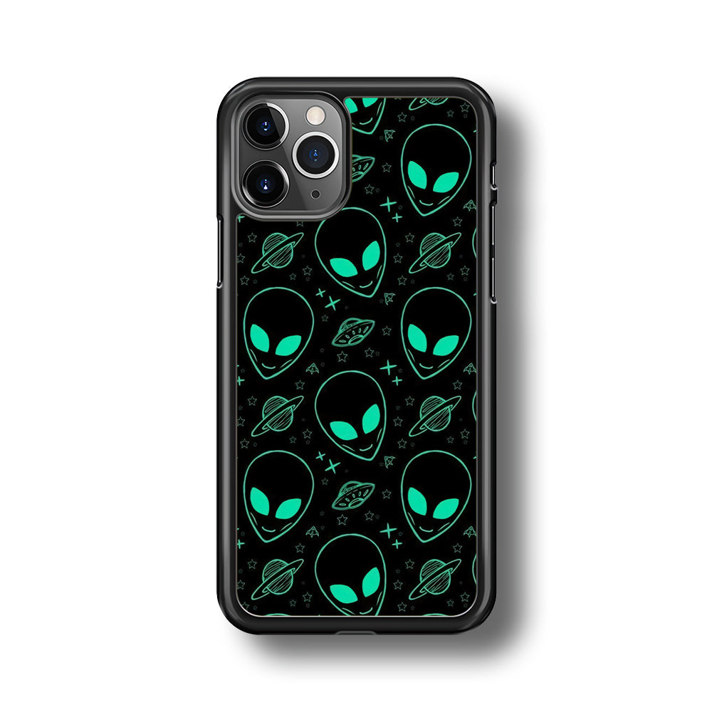 Alien Green Doodle iPhone 11 Pro Case