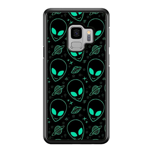 Alien Green Doodle Samsung Galaxy S9 Case