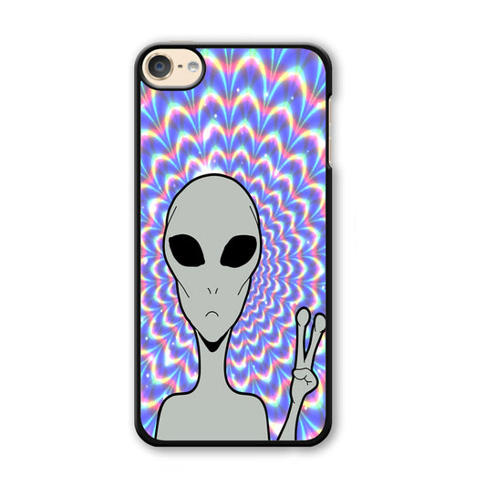 Alien Selfie Style iPod Touch 6 Case - Ezzystore