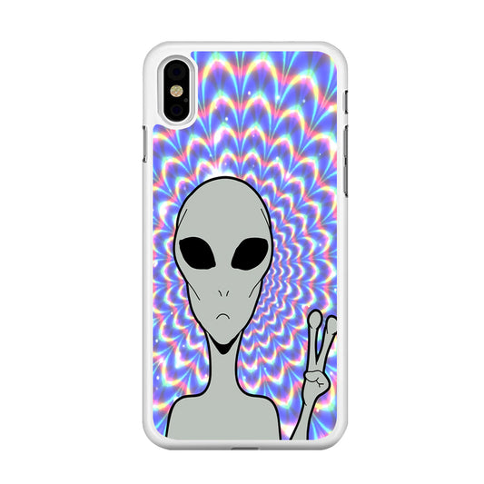 Alien Selfie Style iPhone Xs Case