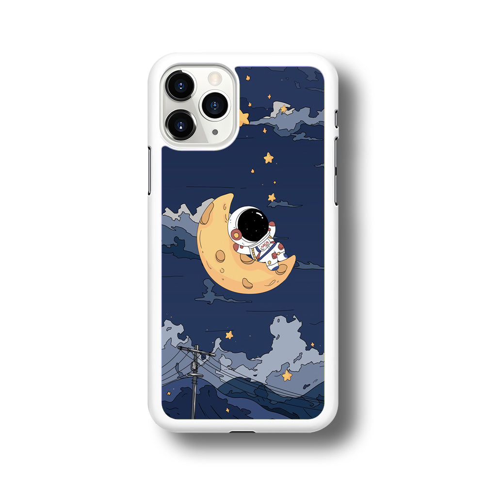 Astronaut Sleep On The Moon iPhone 11 Pro Max Case