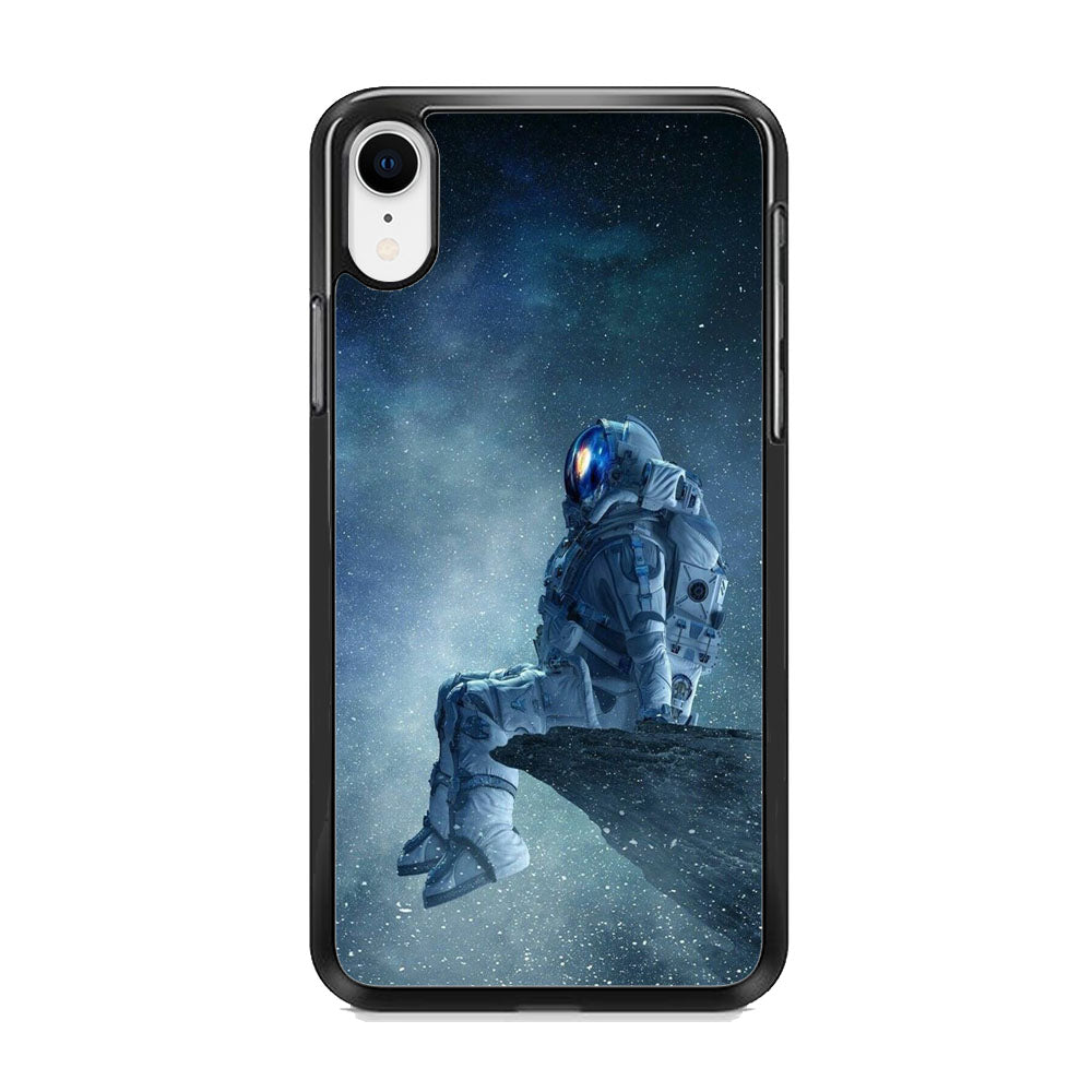 Astronaut Enjoy The Galaxy View iPhone XR Case