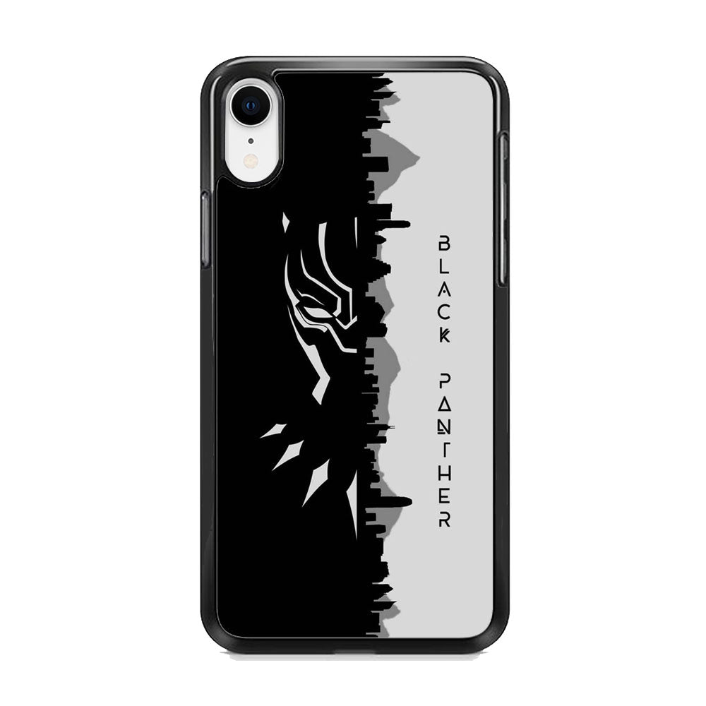 Black Panther Head Half Building Side iPhone XR Case