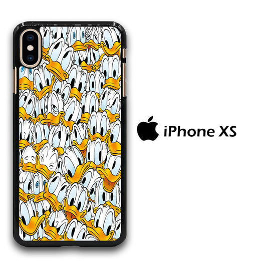 Donald Duck Wallpaper iPhone Xs Case