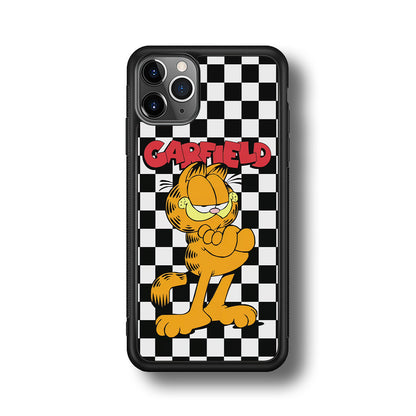 Garfield Cube Black Nad White iPhone 11 Pro Case