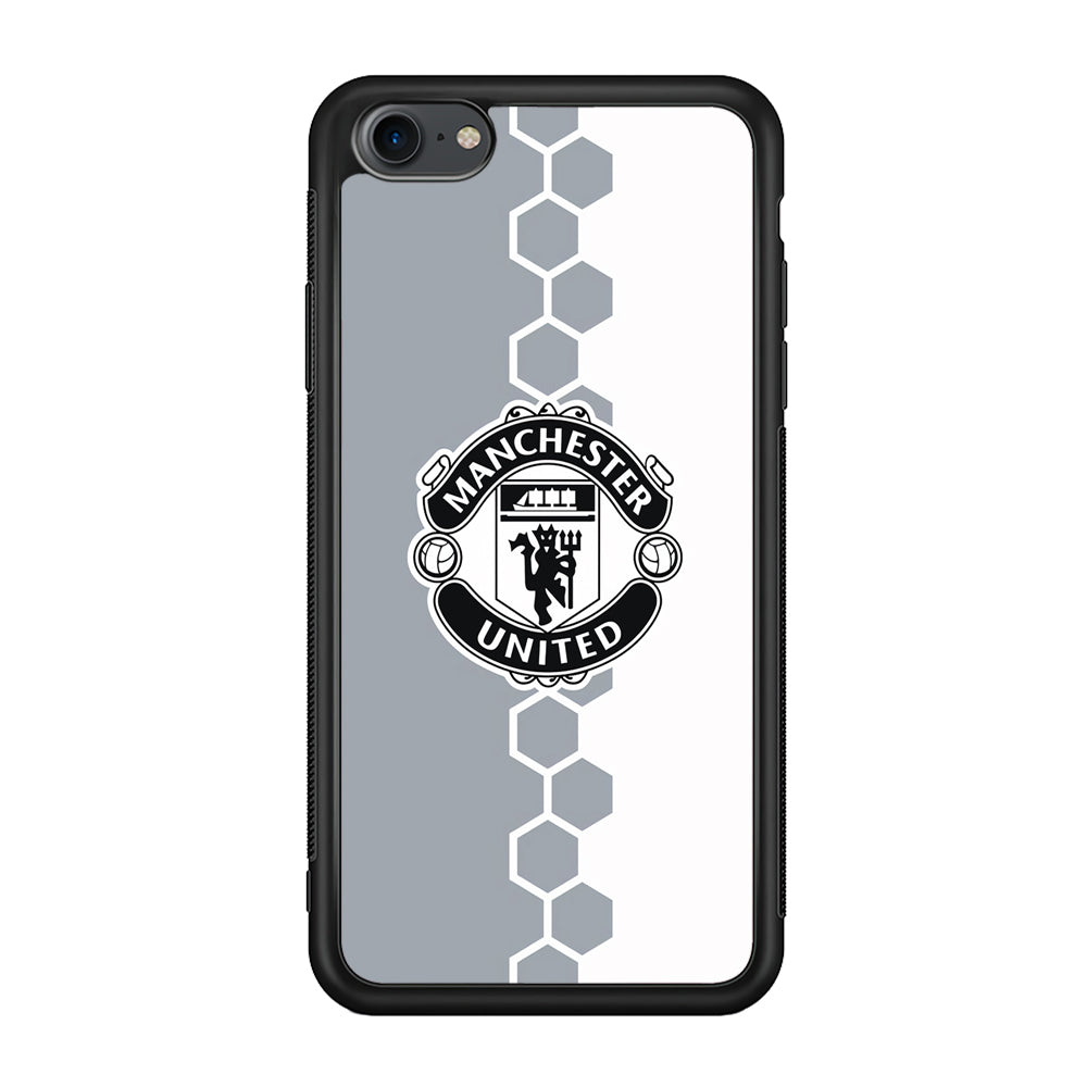 Manchester United Hexagon Pattern iPhone 8 Case