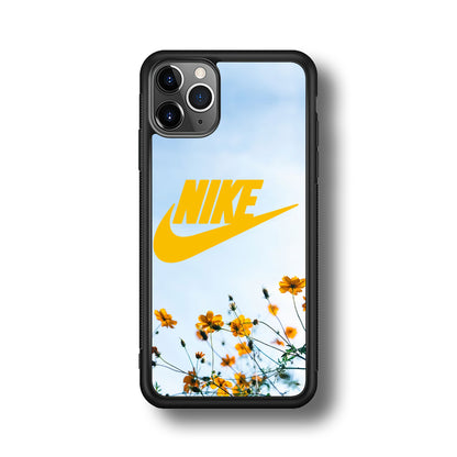 Nike Flowers Panoramic iPhone 11 Pro Max Case