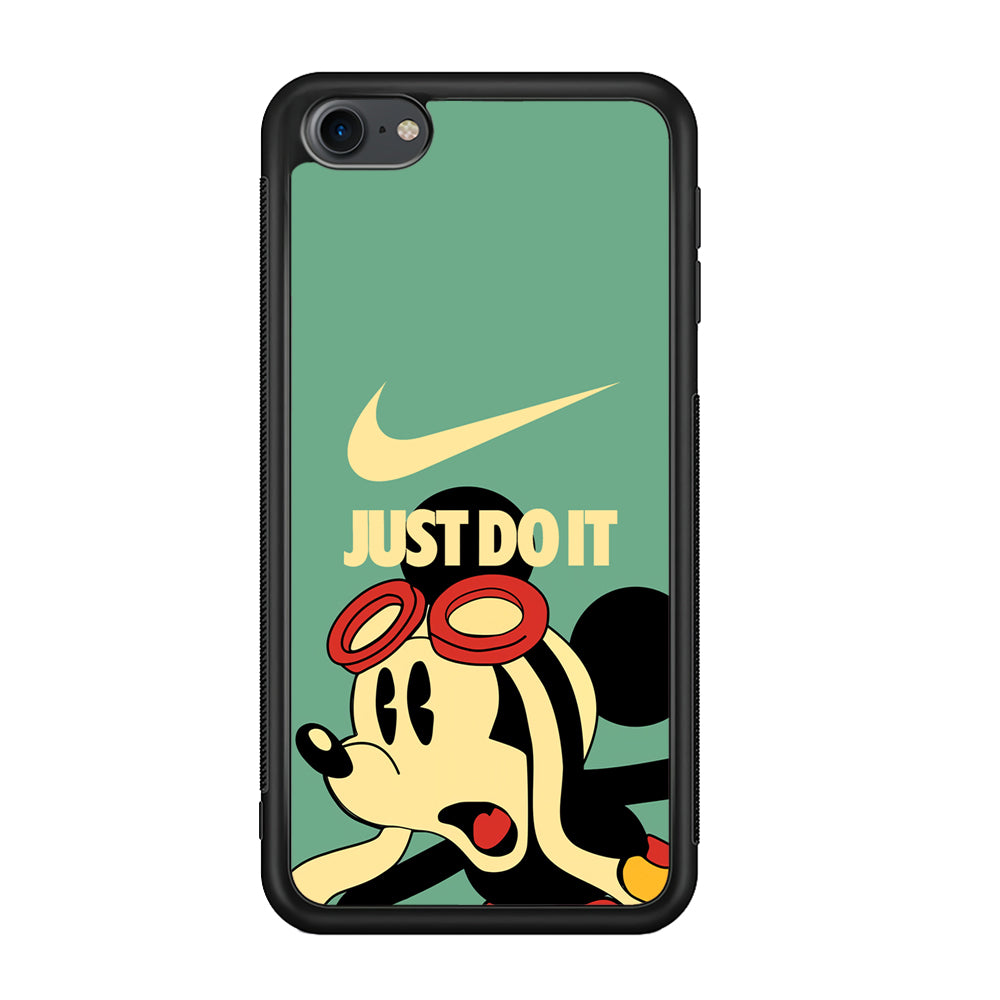 Nike Mickey Shocked Momment iPod Touch 6 Case