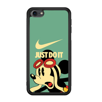 Nike Mickey Shocked Momment iPod Touch 6 Case