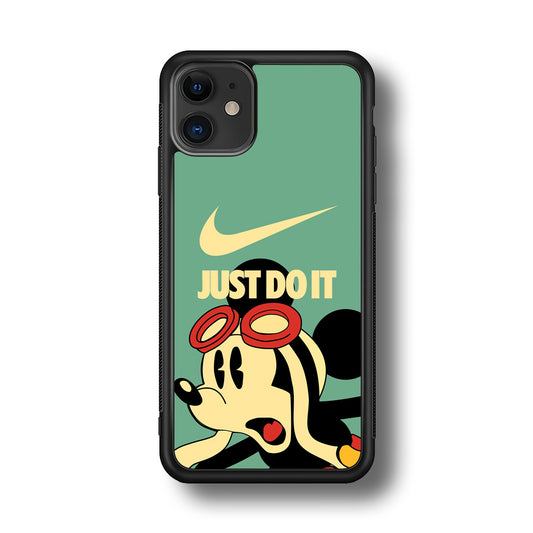 Nike Mickey Shocked Momment iPhone 11 Case