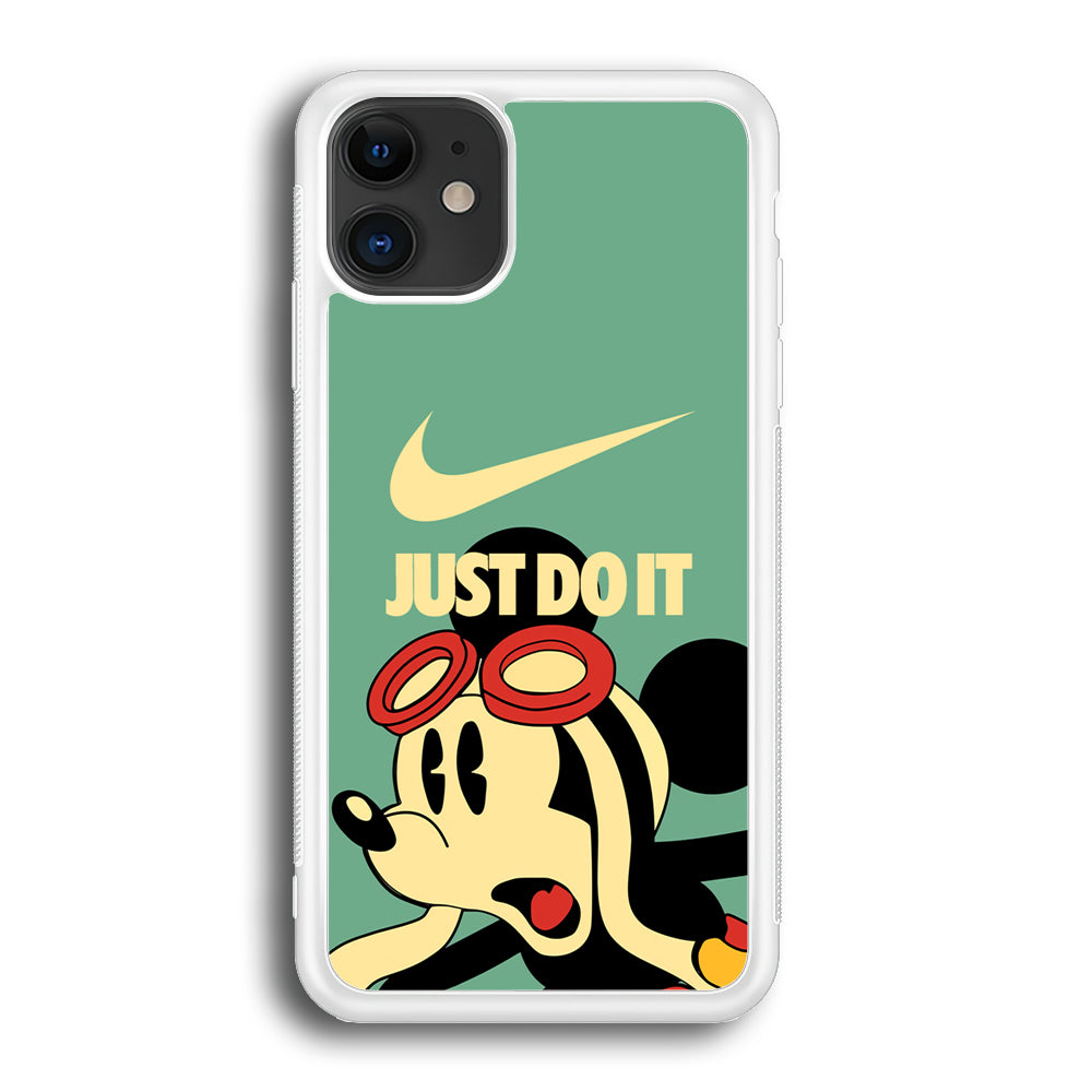 Nike Mickey Shocked Momment iPhone 12 Case