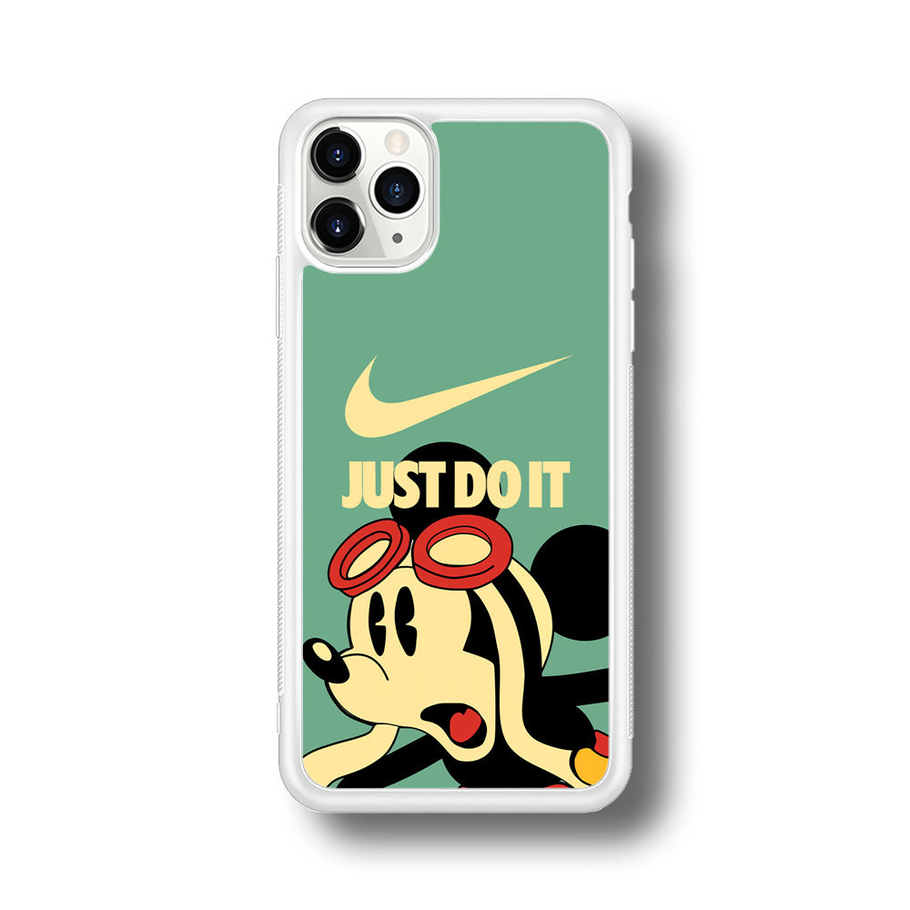 Nike Mickey Shocked Momment iPhone 11 Pro Case