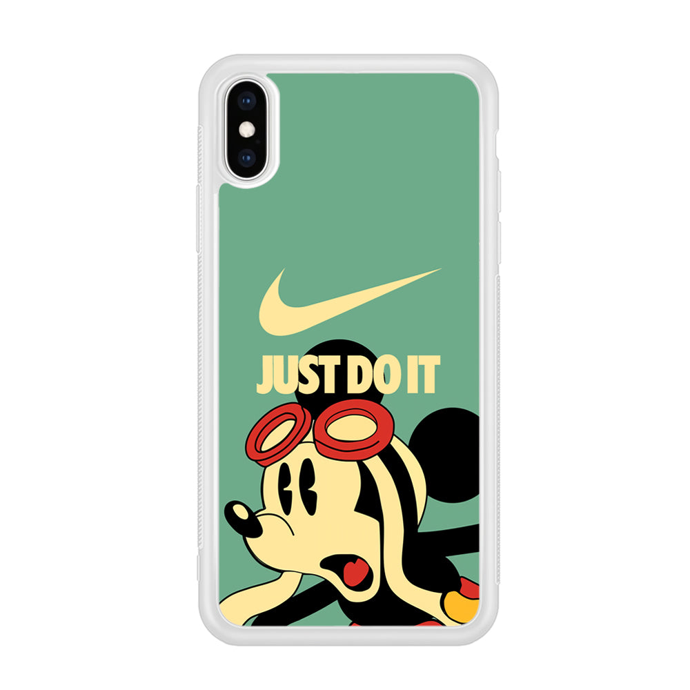 Nike Mickey Shocked Momment iPhone XS Case