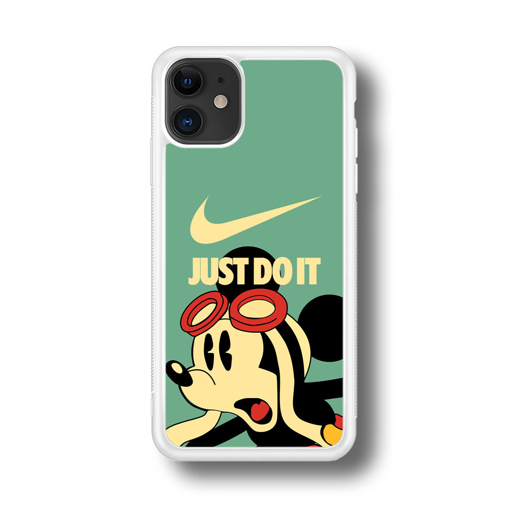 Nike Mickey Shocked Momment iPhone 11 Case