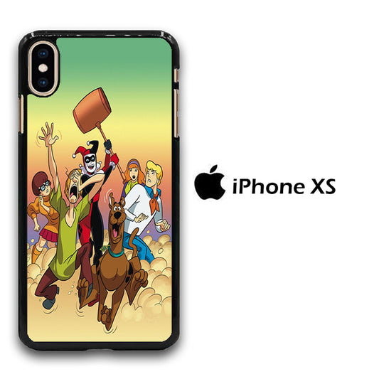 Scooby-Doo Get Pursuing Joker iPhone Xs Case