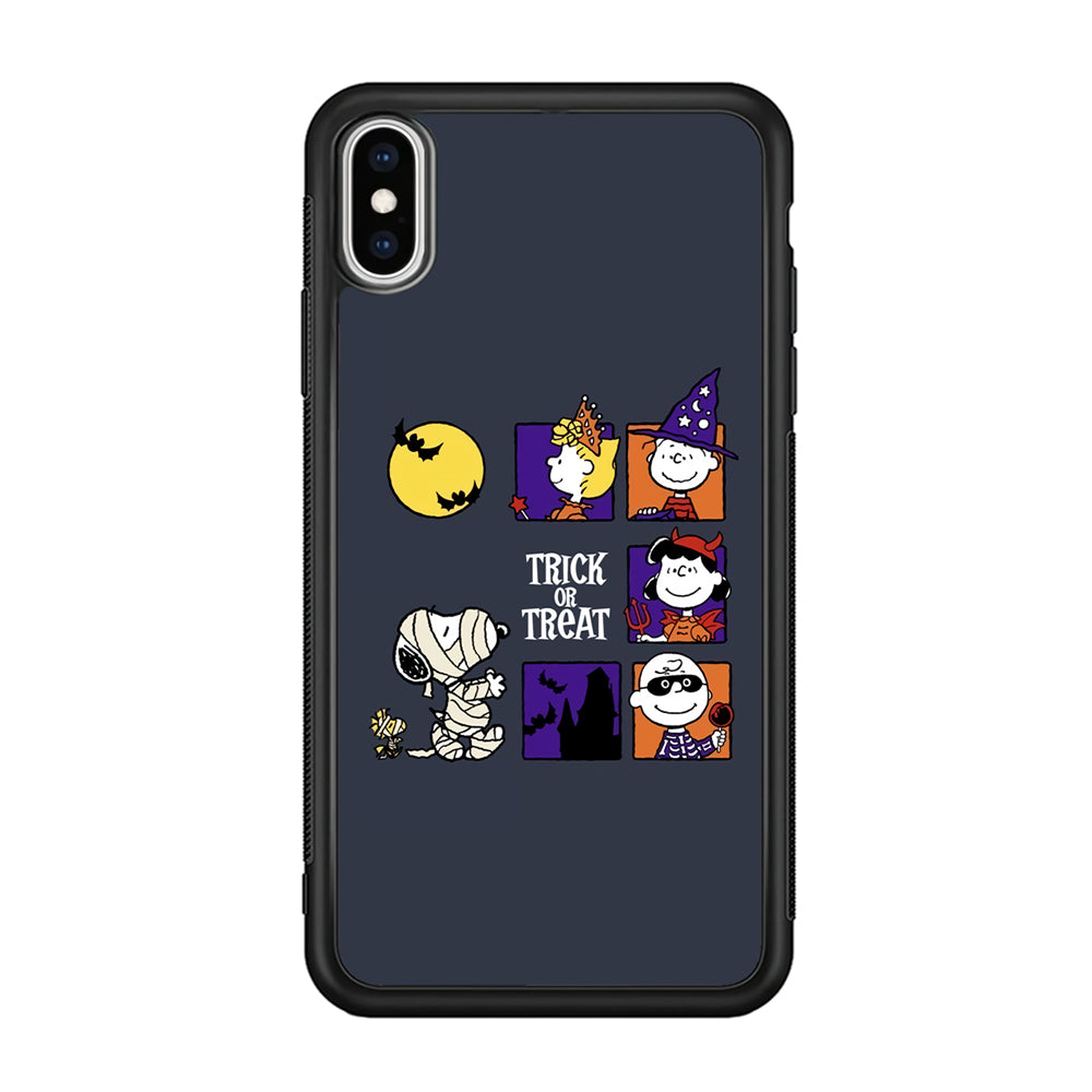Snoopy Halloween Momment iPhone X Case
