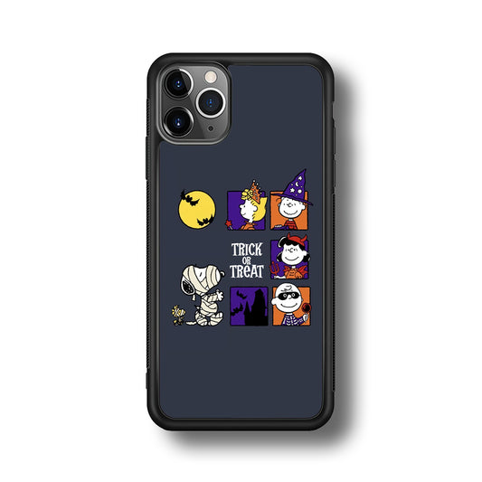 Snoopy Halloween Momment iPhone 11 Pro Case