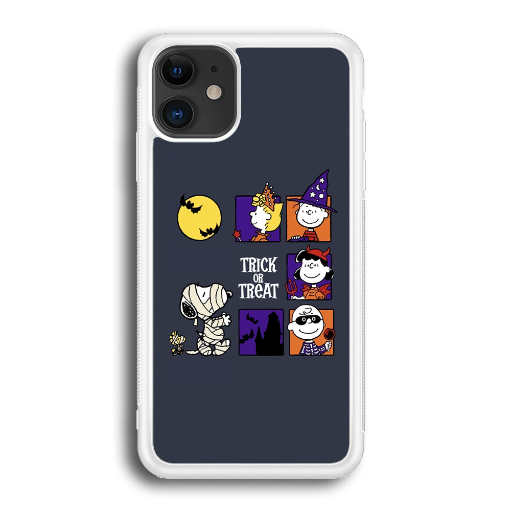 Snoopy Halloween Momment iPhone 12 Case