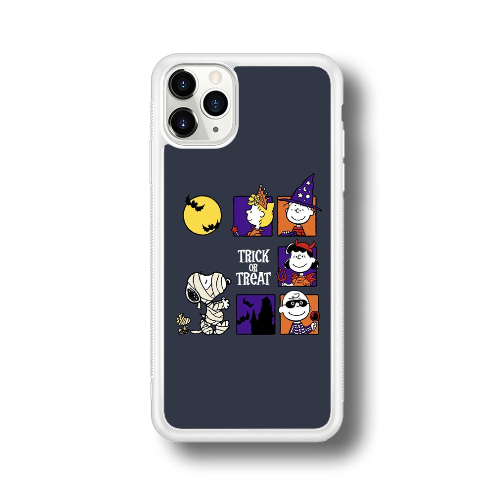 Snoopy Halloween Momment iPhone 11 Pro Max Case