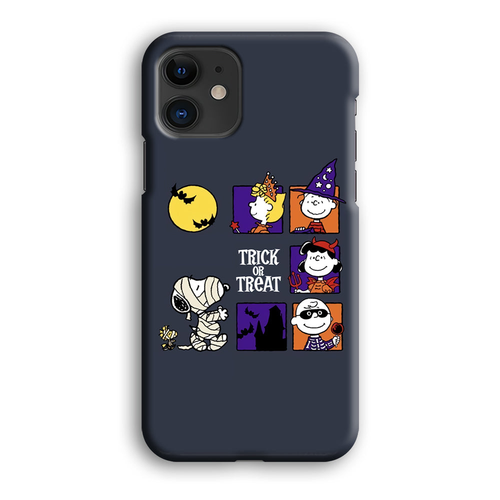 Snoopy Halloween Momment iPhone 12 Case