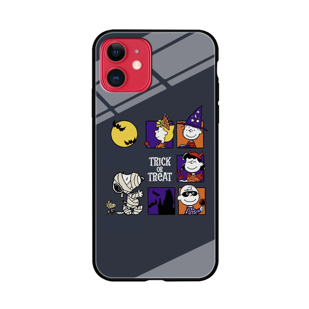 Snoopy Halloween Momment iPhone 11 Case