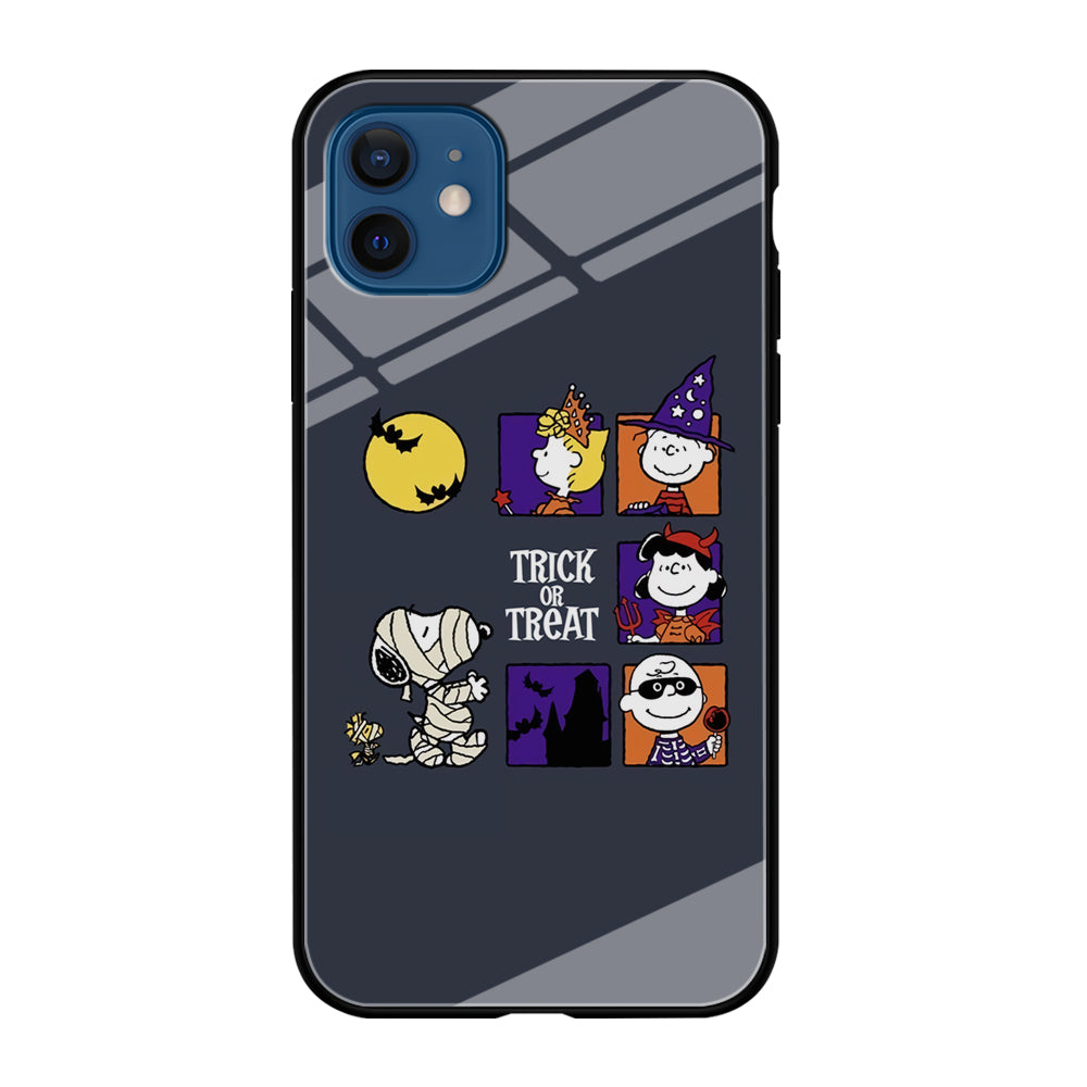 Snoopy Halloween Momment iPhone 12 Case