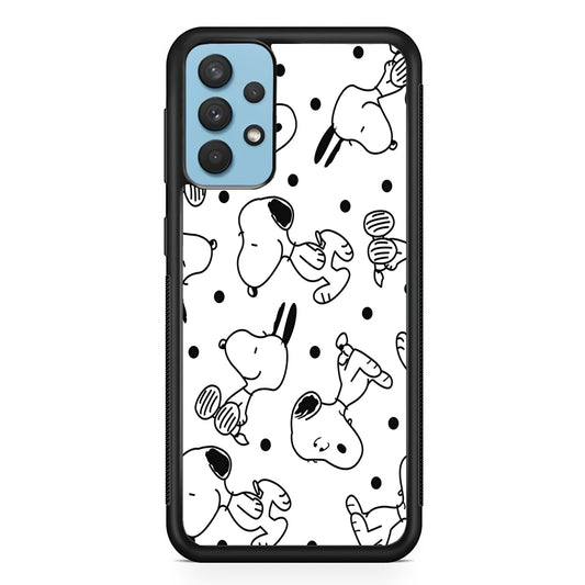 Snoopy In White Samsung Galaxy A32 Case