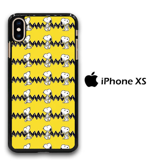 Snoopy Chevron Yellow iPhone Xs Case